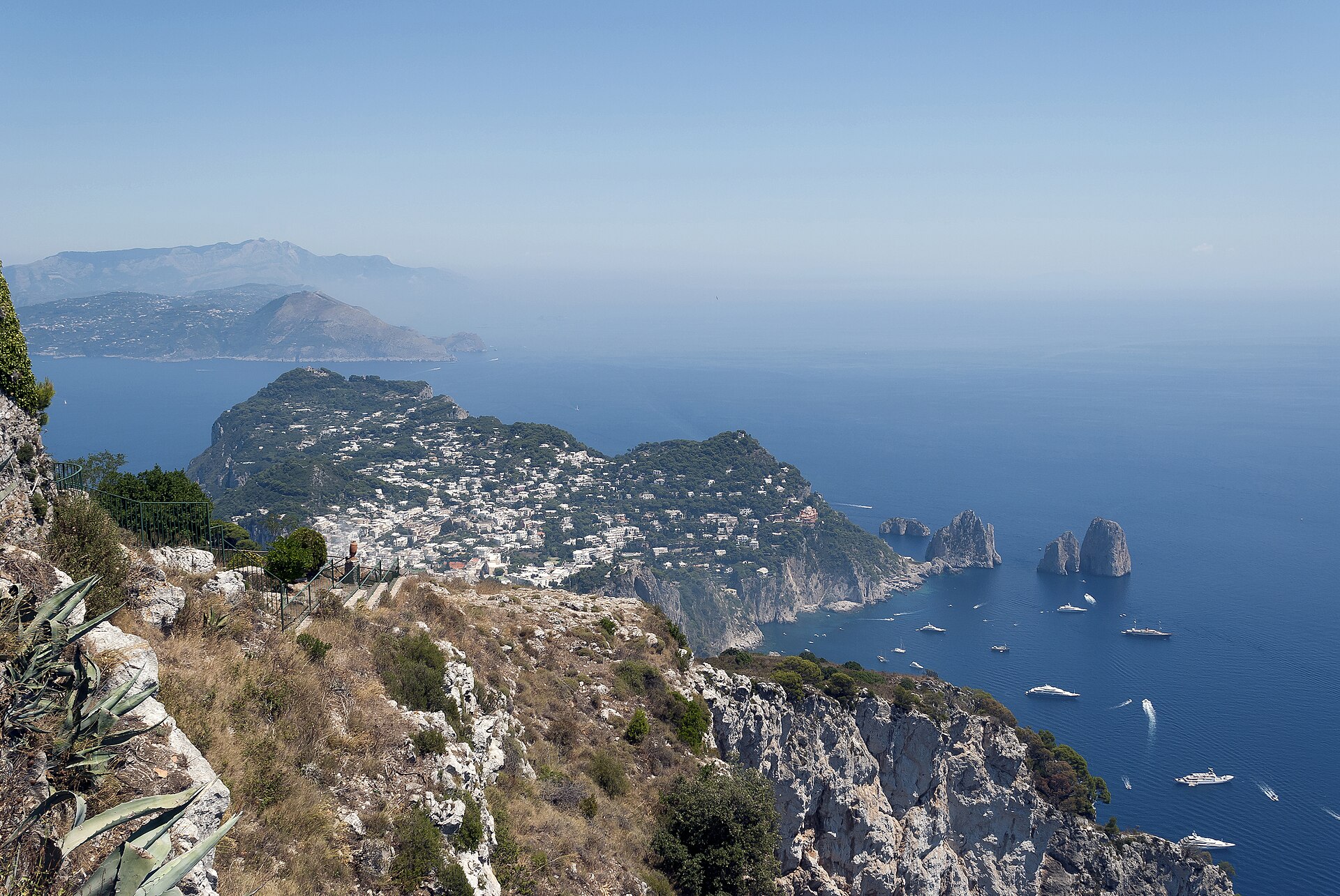 Fähre aus dem Golf Richtung Capri